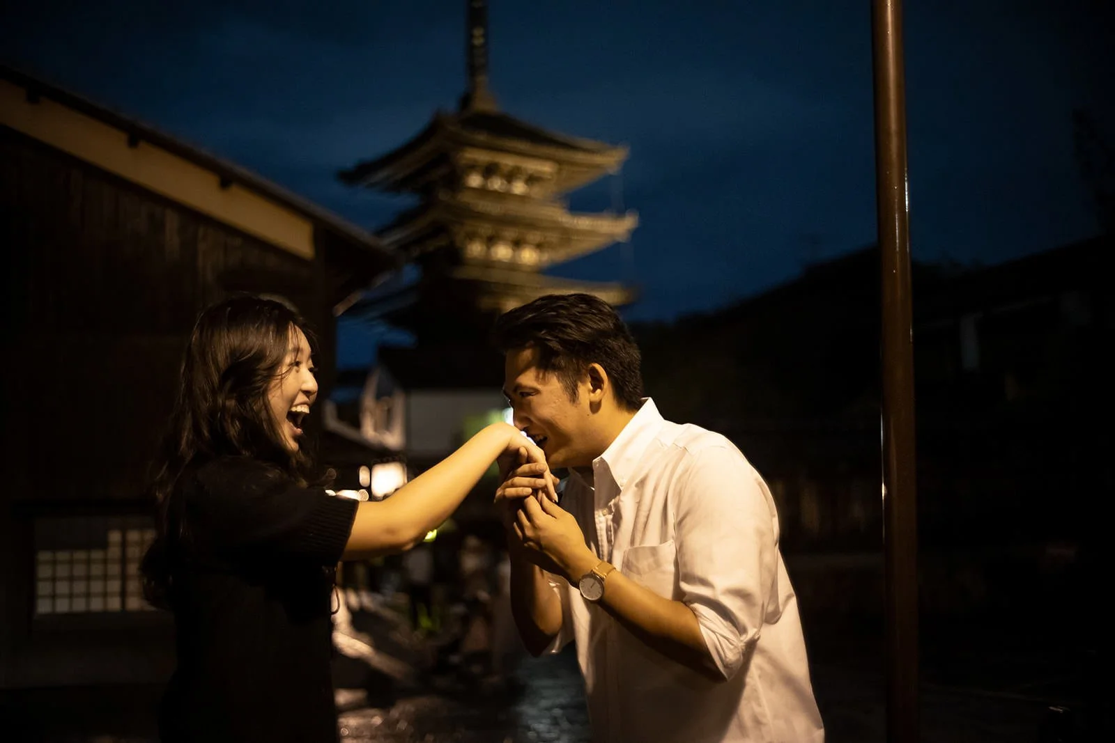Proposal photoshoot at Yasaka Pagoda at night, Kyoto