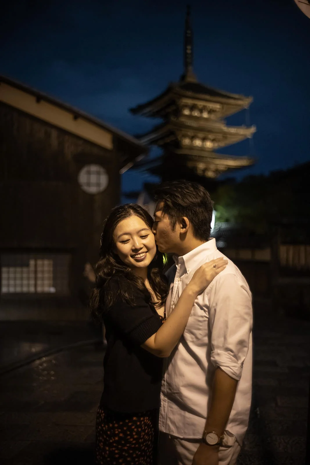 Proposal photoshoot at Yasaka Pagoda at night, Kyoto