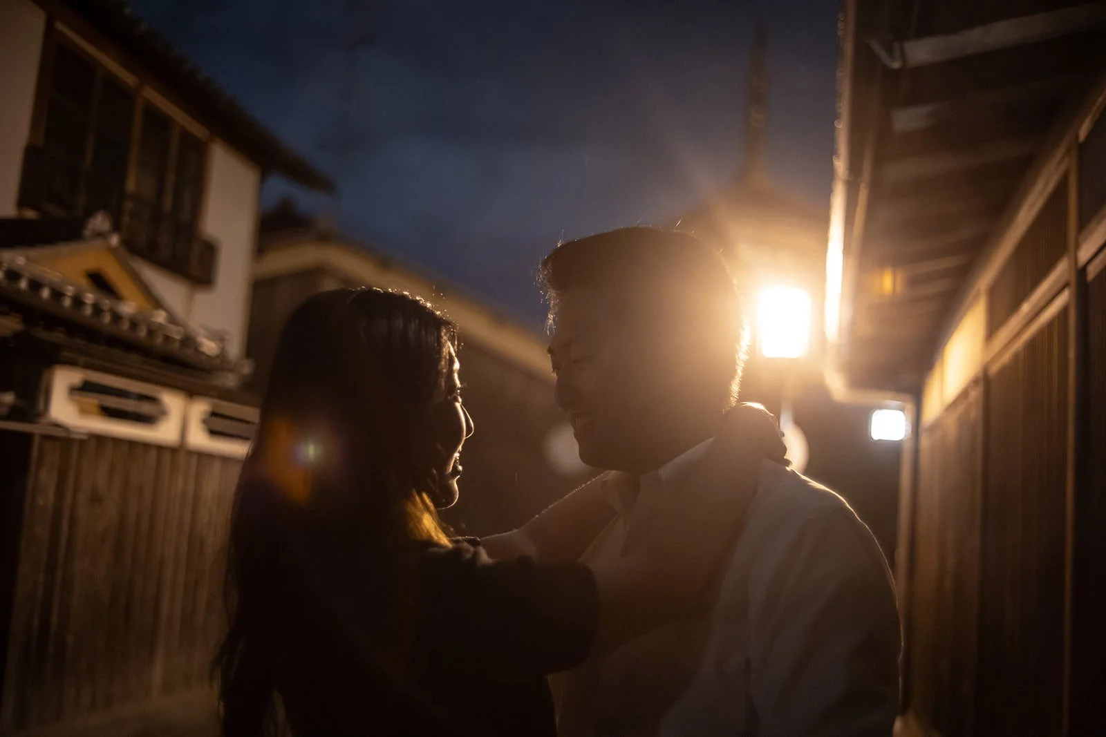Proposal photoshoot at Yasaka Pagoda at night, Kyoto