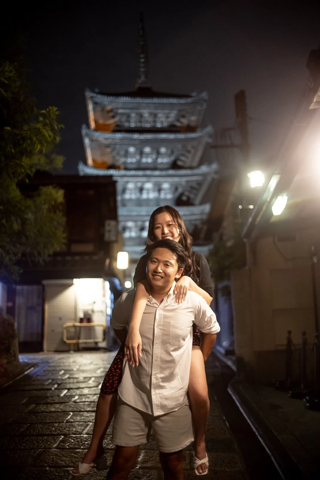 Proposal photoshoot at Yasaka Pagoda at night, Kyoto