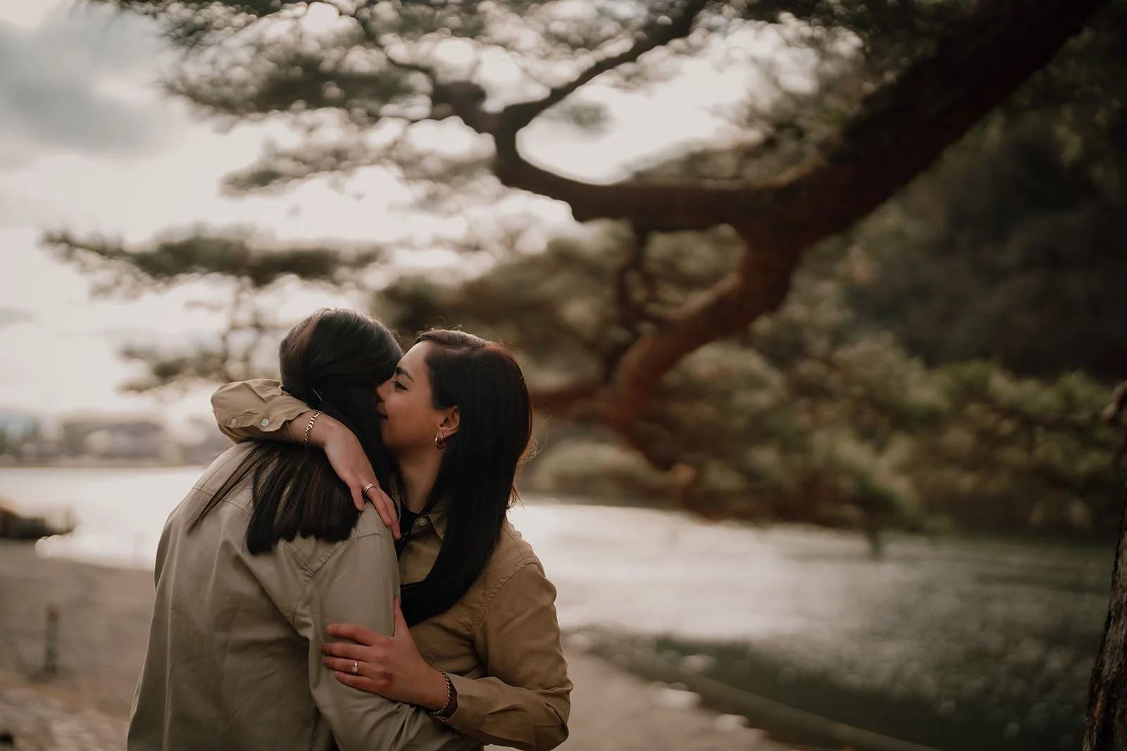 Arashiyama spring proposal portrait couple Kyoto