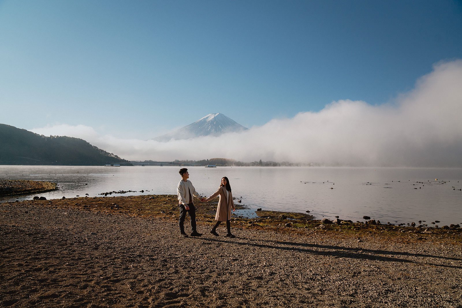 Proposal Kawaguchiko Fuji Autumn 14 — Lake Kawaguchiko / Lake Yamanaka, spring afternoon