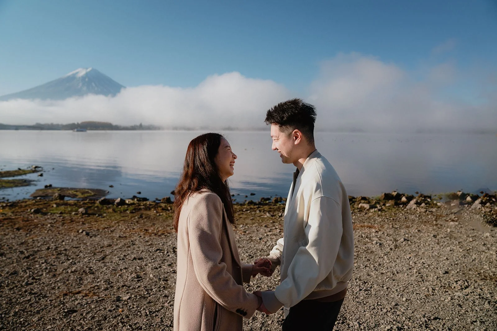 Proposal Kawaguchiko Fuji Autumn 17 — Lake Kawaguchiko / Lake Yamanaka, spring afternoon