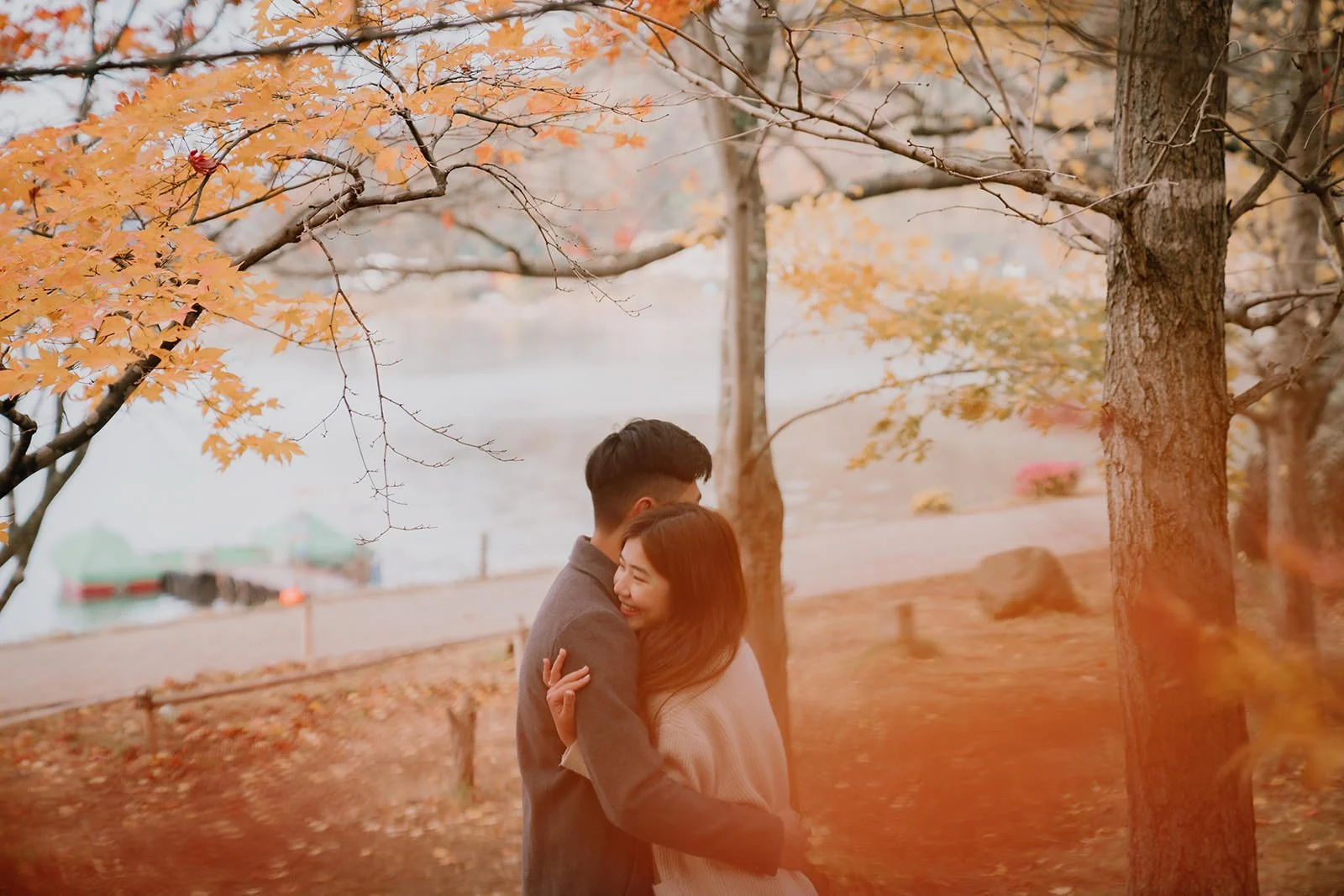Proposal Kawaguchiko Fuji Lake Haze 27 — Lake Kawaguchiko / Lake Yamanaka, autumn morning