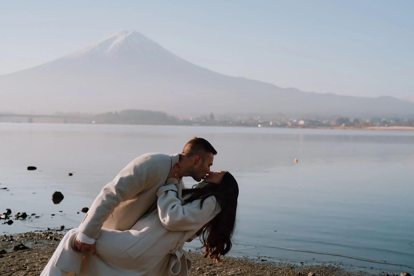 Proposal Kawaguchiko Fuji Winter 22 — Lake Kawaguchiko / Lake Yamanaka, winter morning
