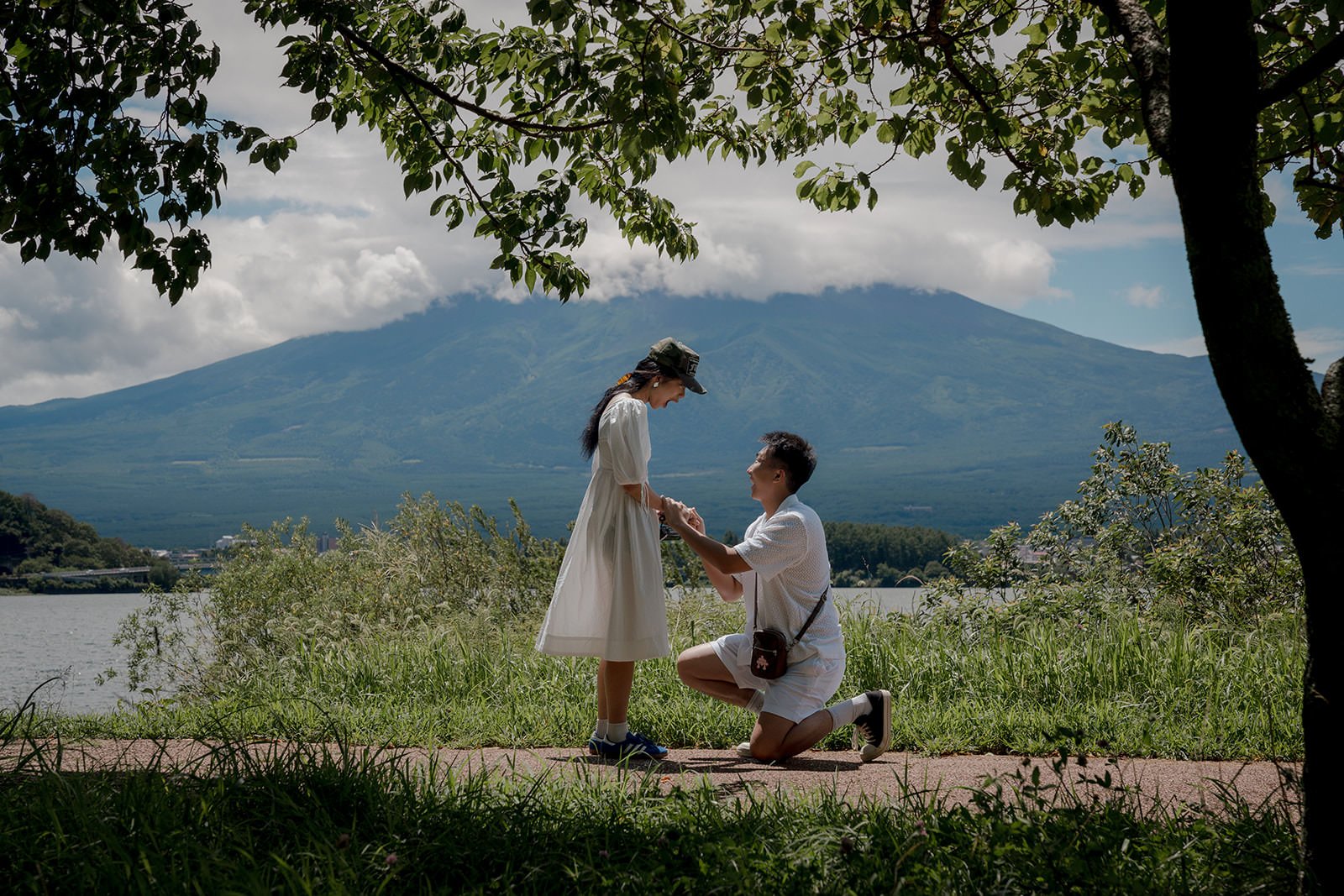 Proposal at Kogamasao Memorial Park, Kawaguchiko, summer morning