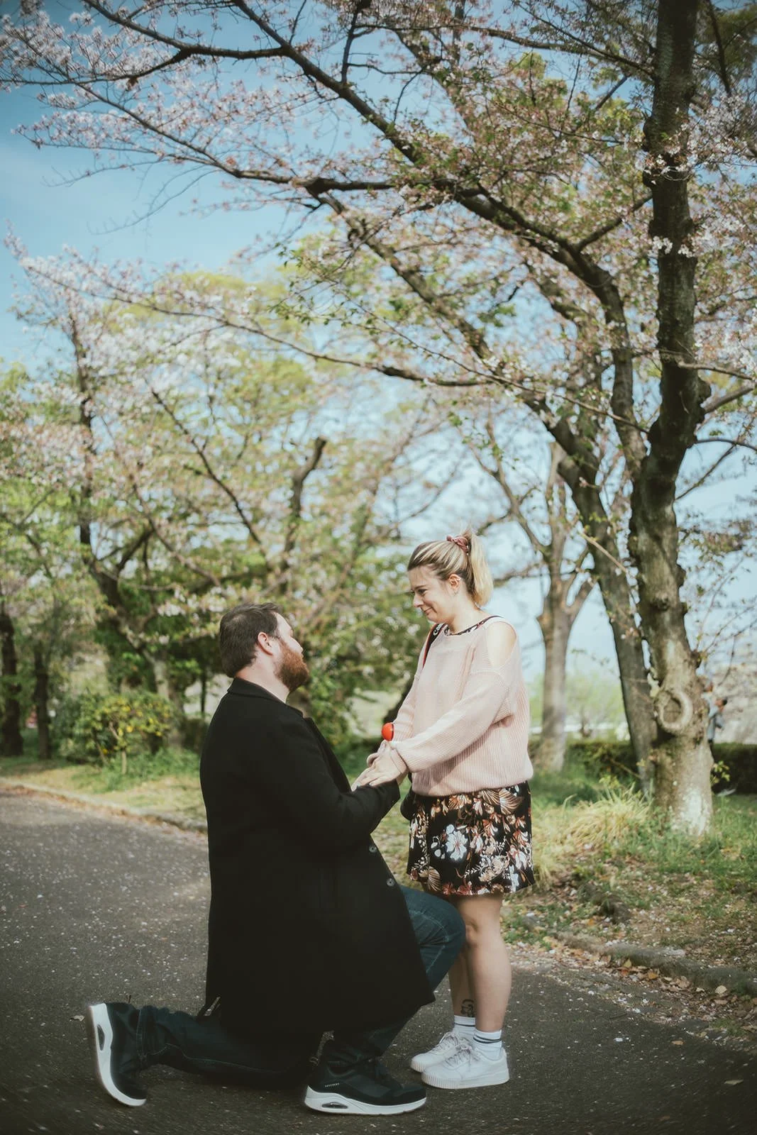 Cherry blossom proposal photoshoot at Osaka Castle 3 of 29