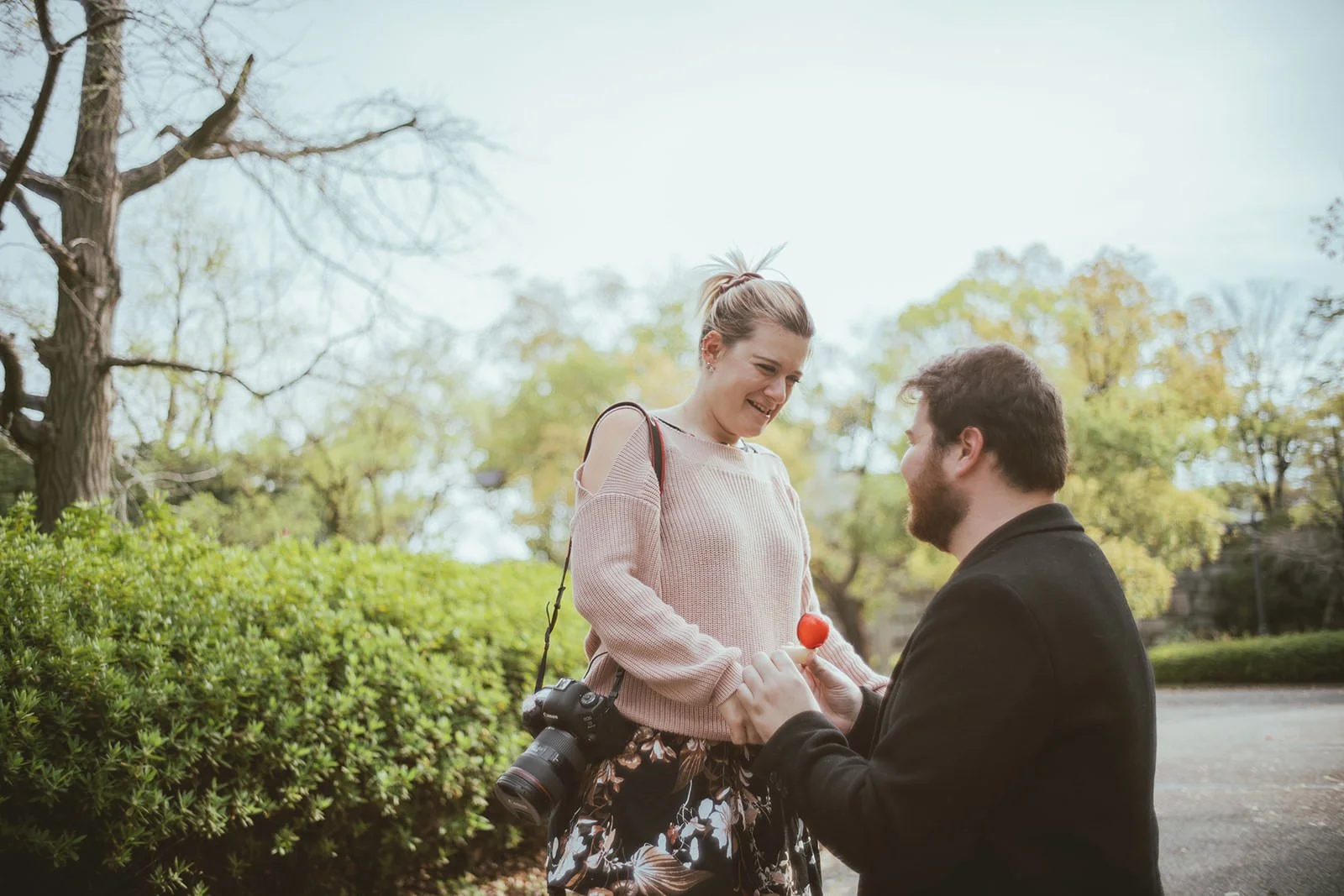 Cherry blossom proposal photoshoot at Osaka Castle 5 of 29