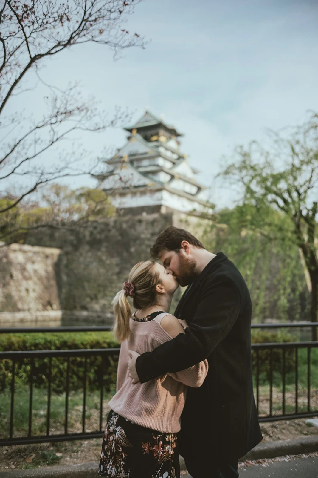 Cherry blossom proposal photoshoot at Osaka Castle 16 of 29