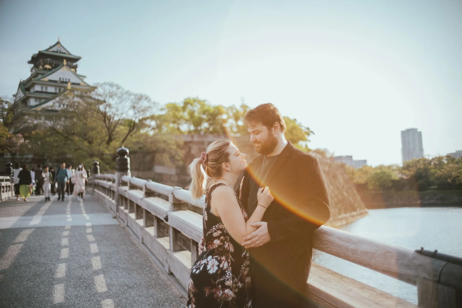 Cherry blossom proposal photoshoot at Osaka Castle 17 of 29