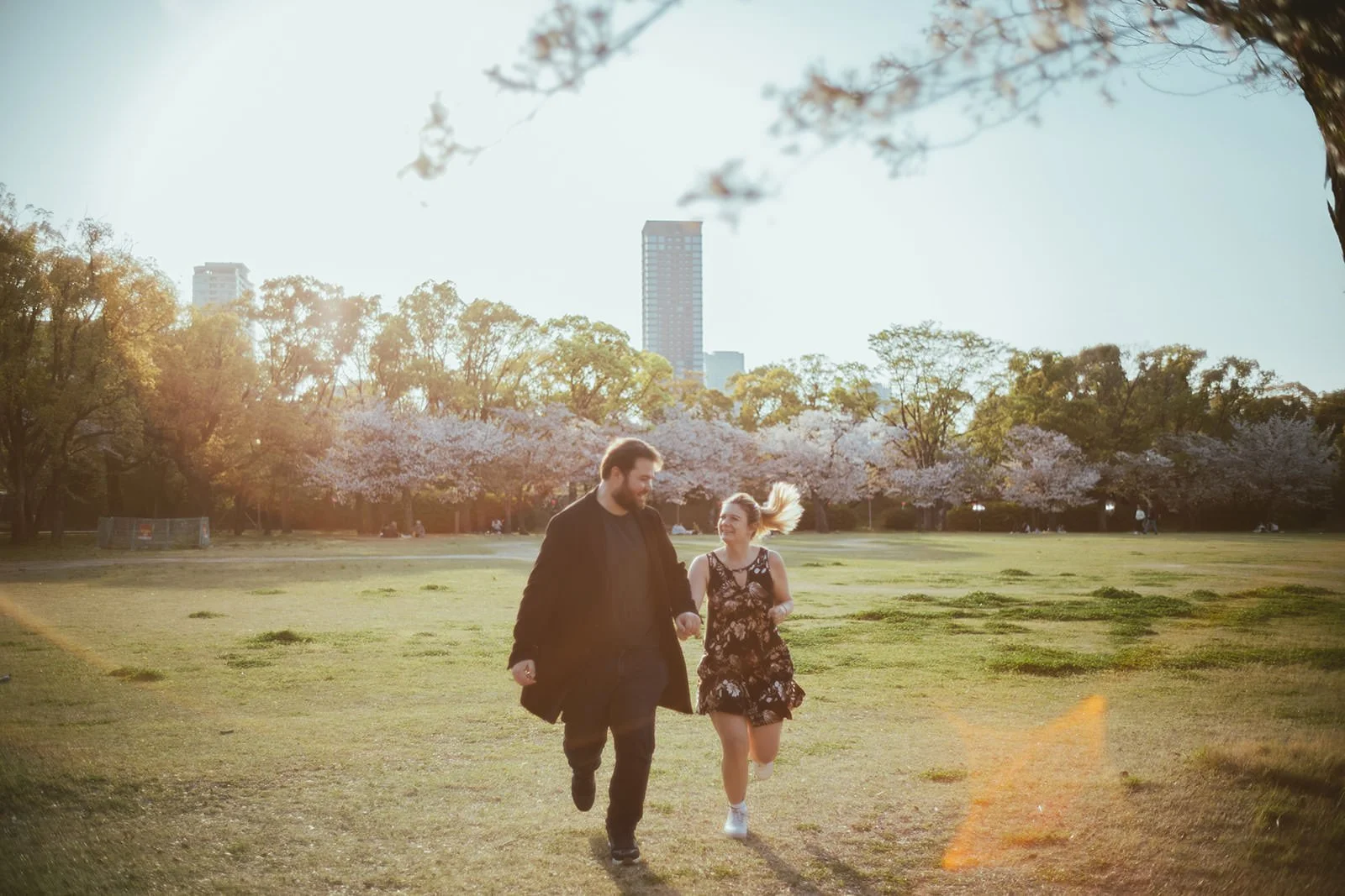Cherry blossom proposal photoshoot at Osaka Castle 26 of 29