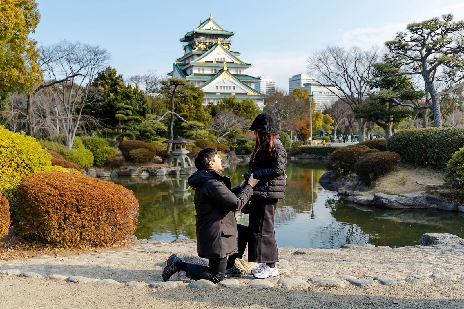 Winter proposal photoshoot at Osaka Castle 3 of 30