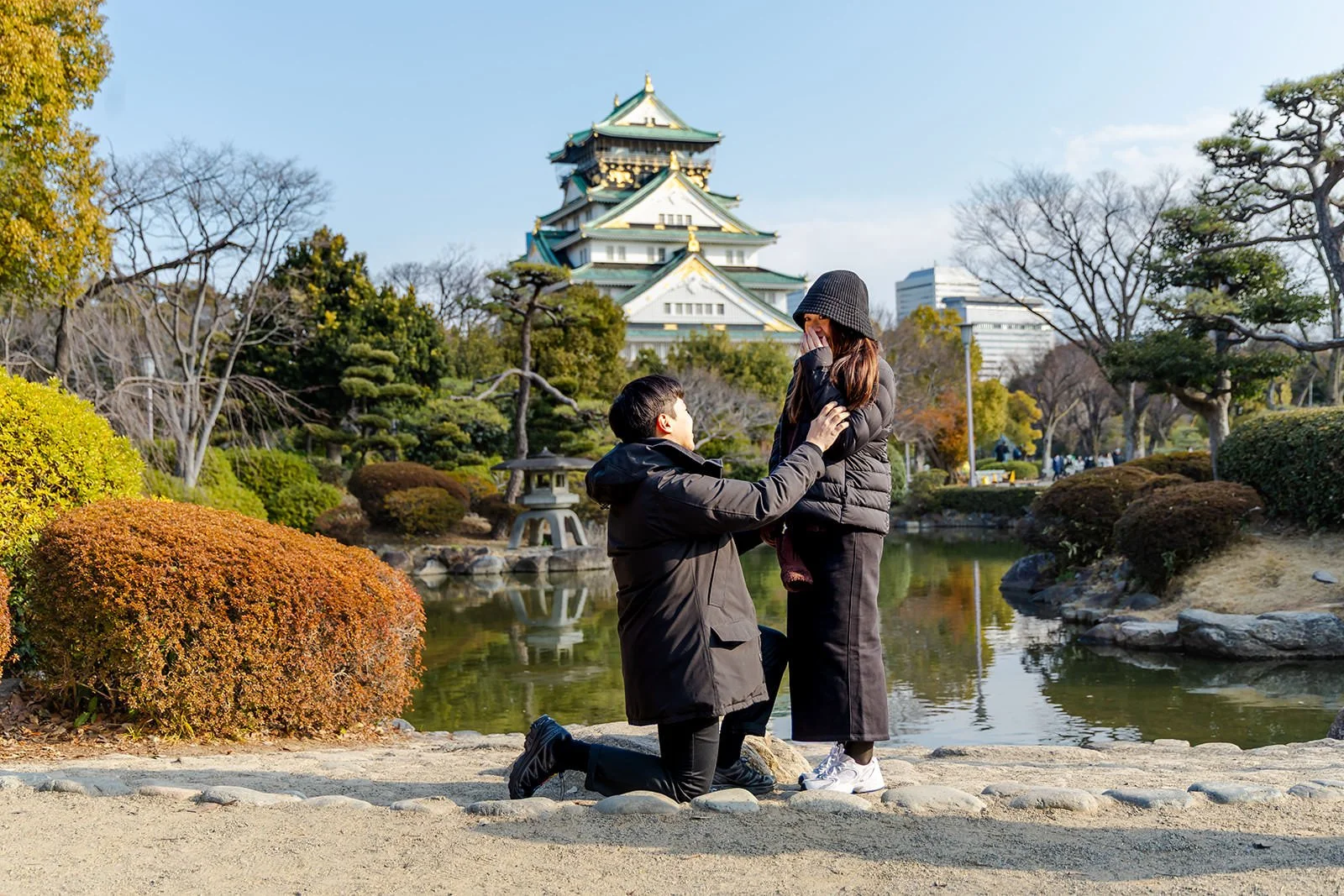Winter proposal photoshoot at Osaka Castle 4 of 30
