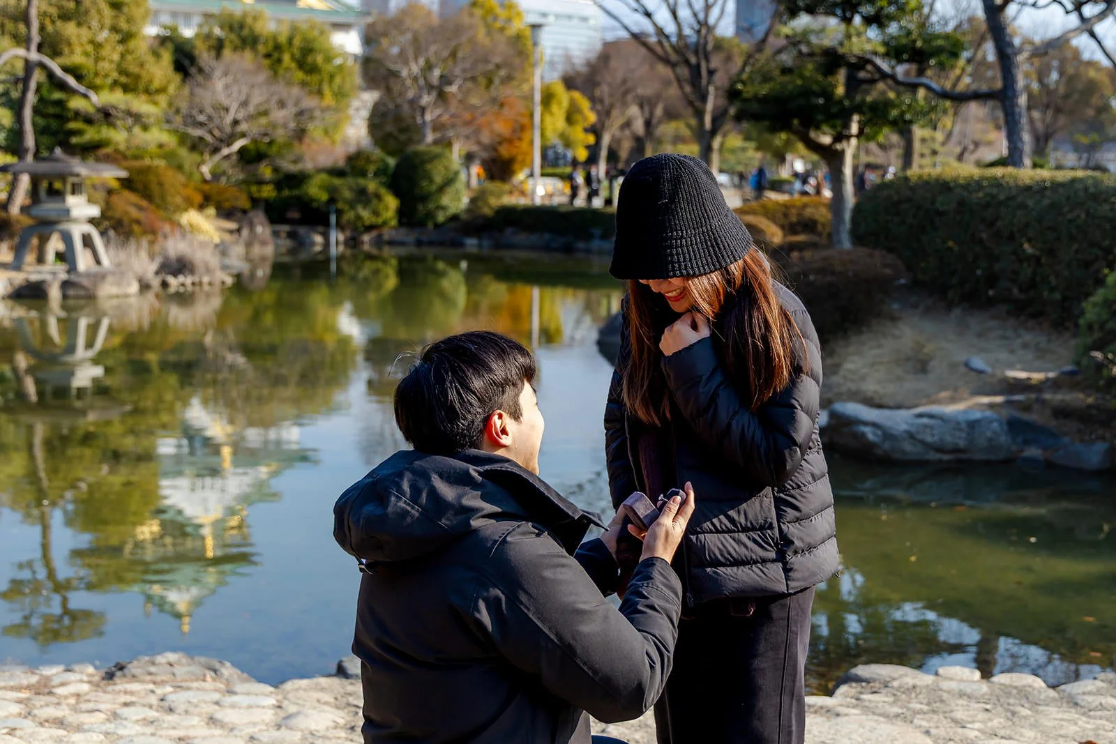 Winter proposal photoshoot at Osaka Castle 7 of 30