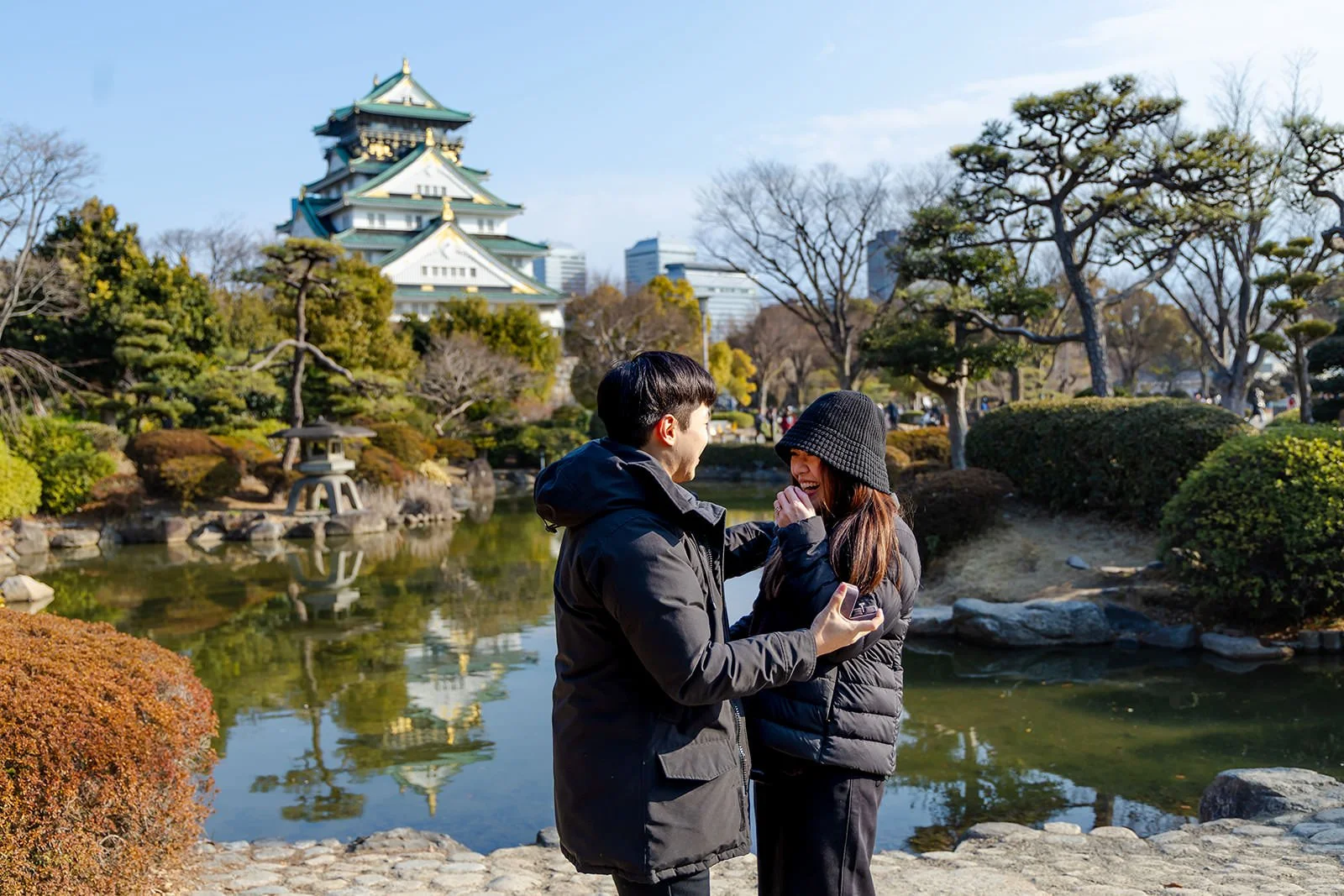 Winter proposal photoshoot at Osaka Castle 8 of 30