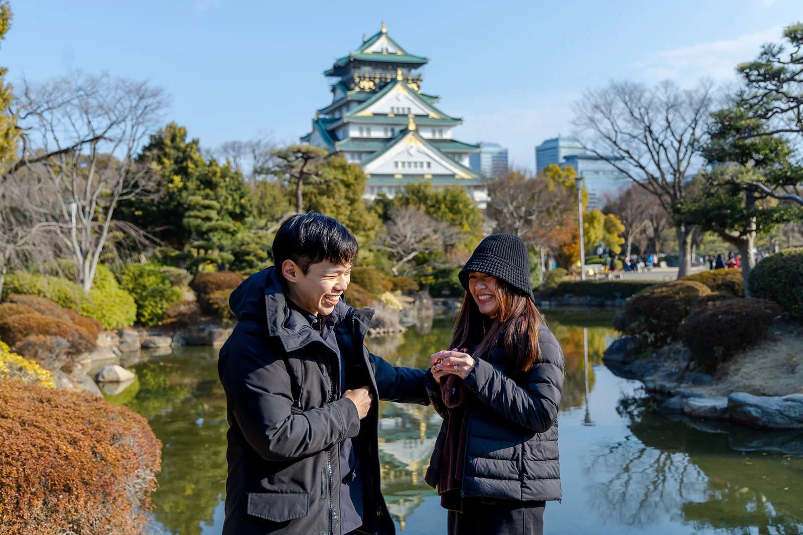 Winter proposal photoshoot at Osaka Castle 12 of 30