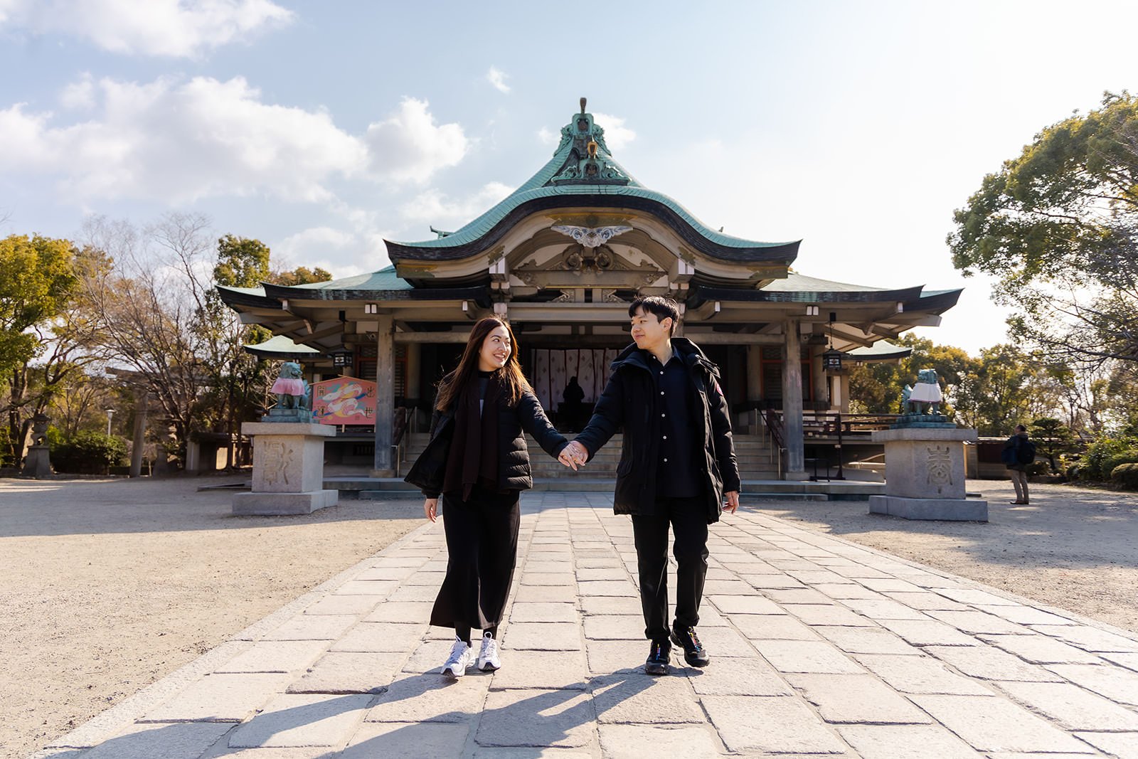 Winter proposal photoshoot at Osaka Castle 28 of 30