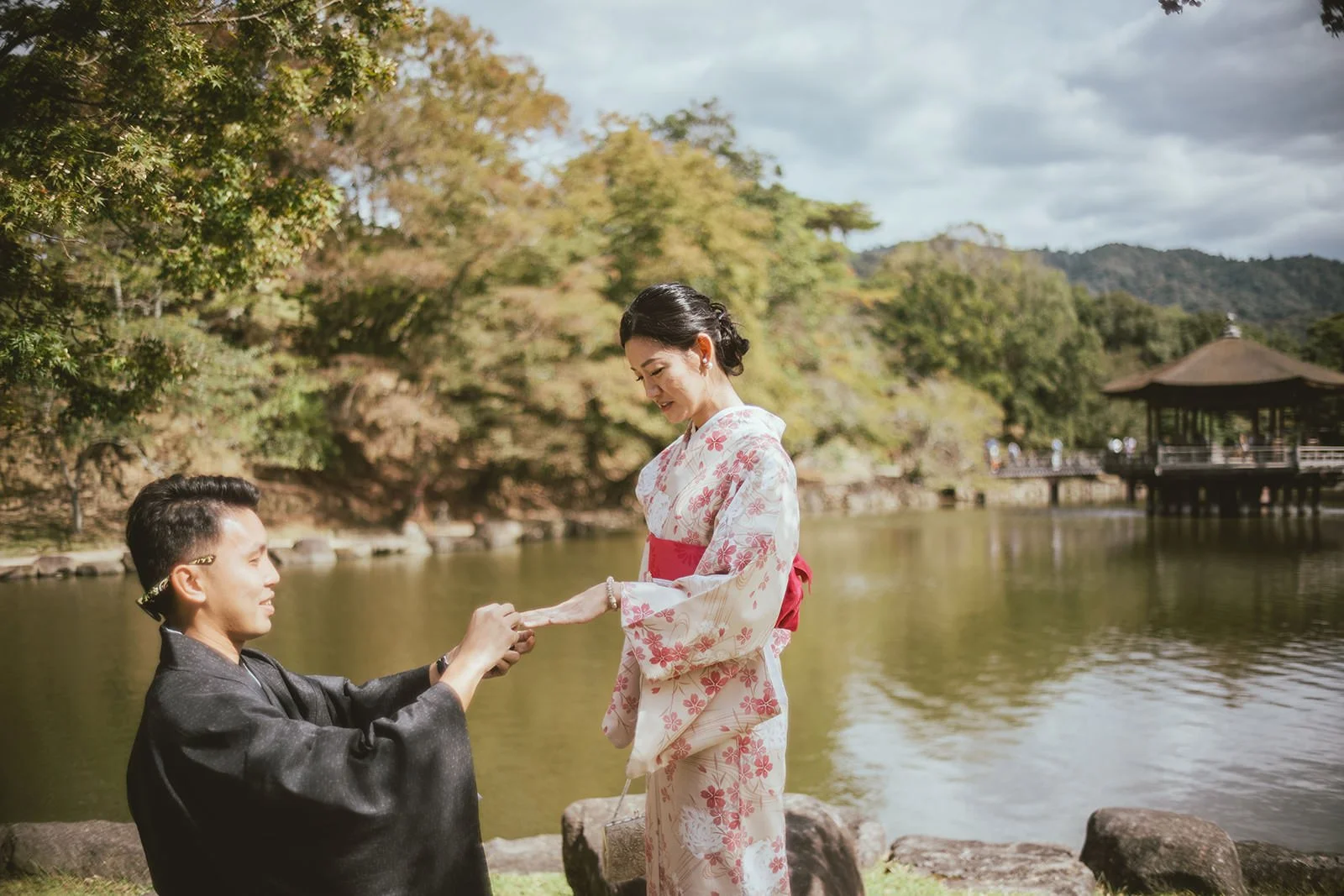 nara-park-autumn-proposal-kimono (9).jpg
