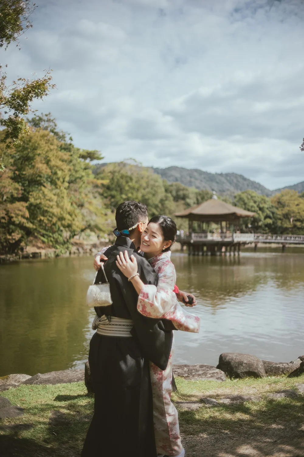 Kimono proposal photoshoot at Nara Park in autumn — photo 10