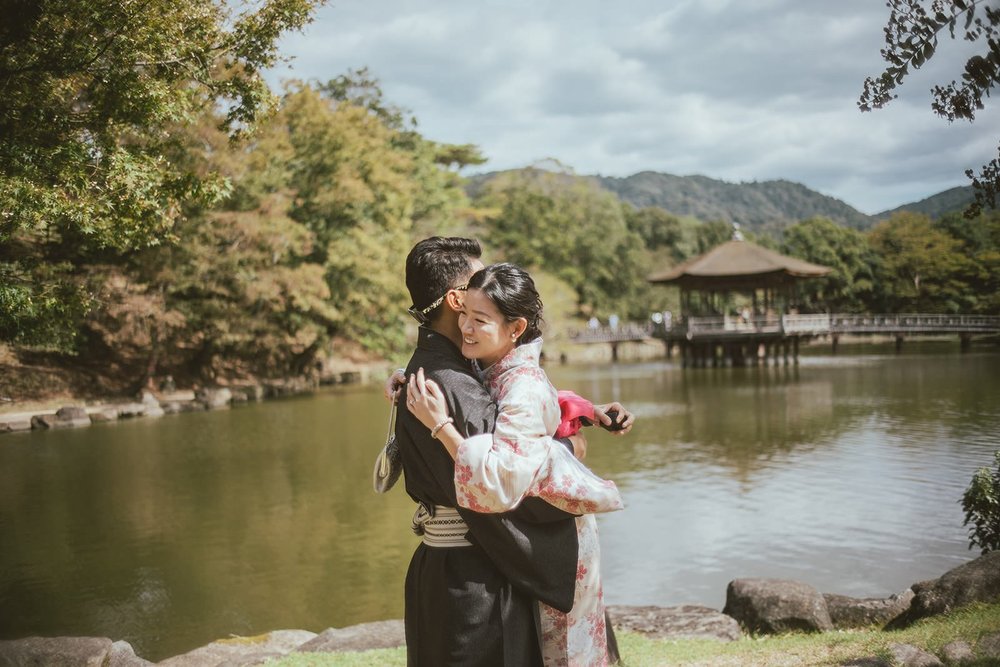 Kimono proposal photoshoot at Nara Park in autumn — photo 11