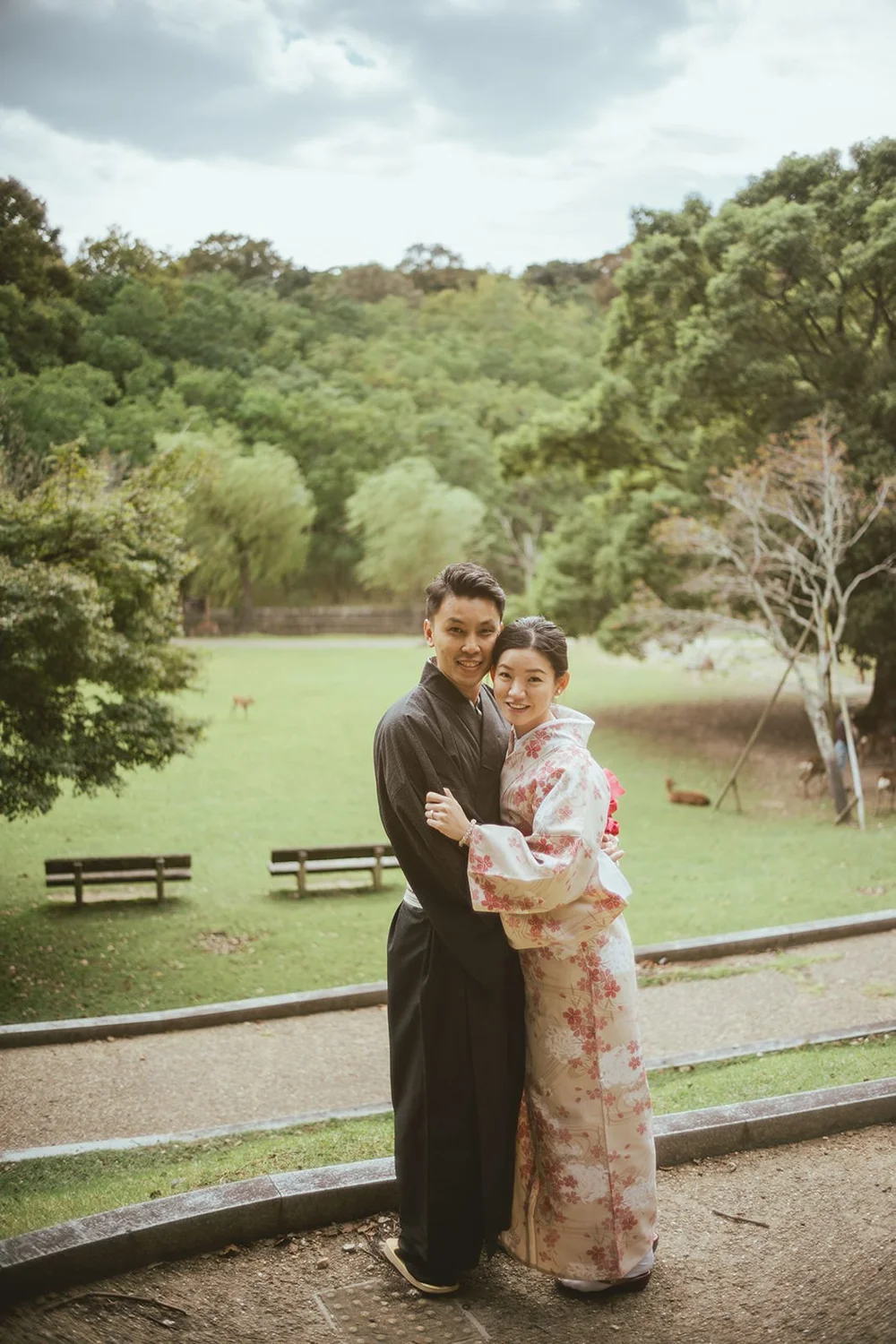 Kimono proposal photoshoot at Nara Park in autumn — photo 25