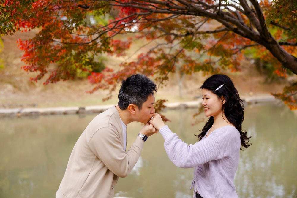 Autumn sunset proposal photoshoot at Nara Park — photo 13