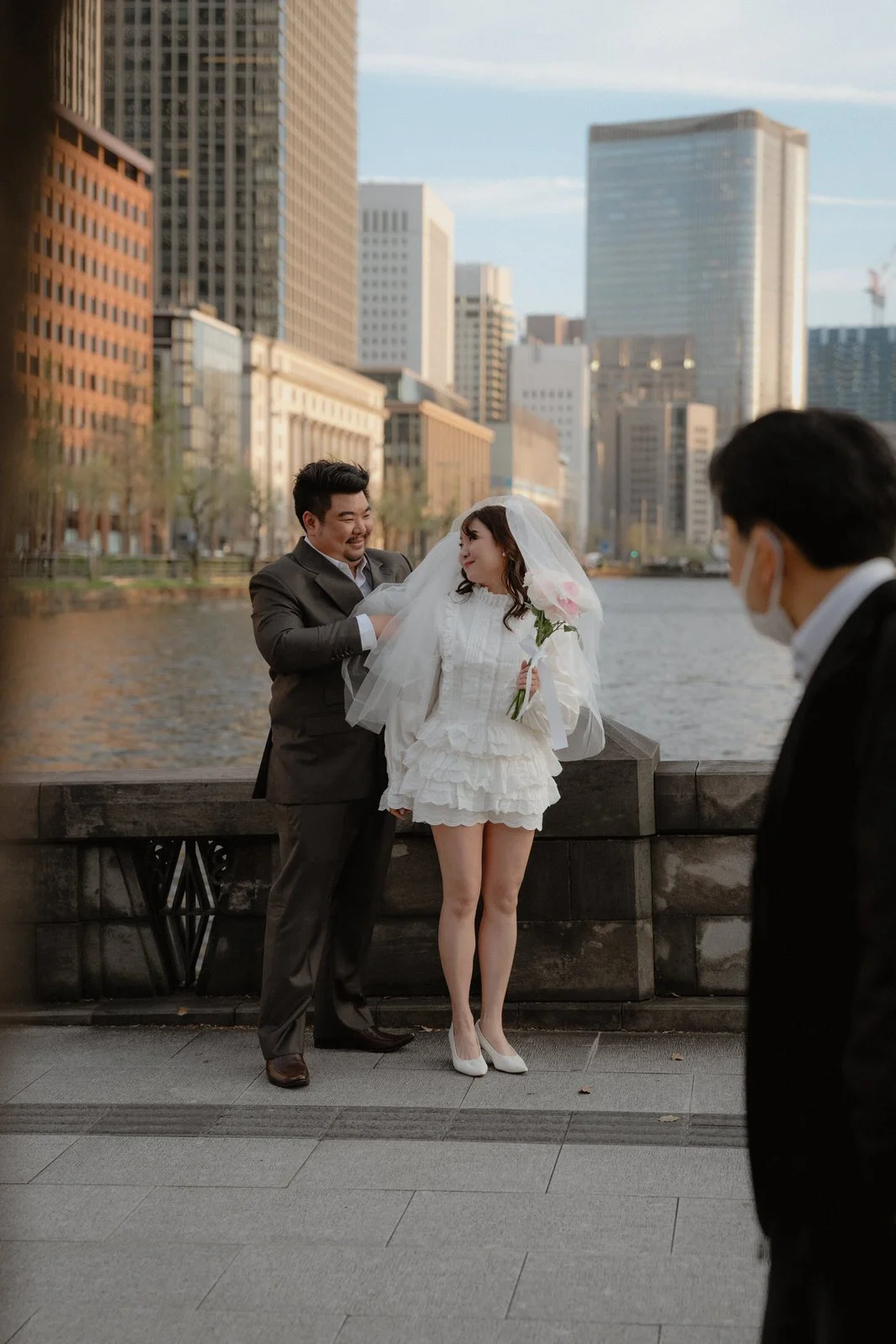 Pre-wedding photoshoot at Cherry Blossoms + Marunouchi, Tokyo, photo 25 of 30