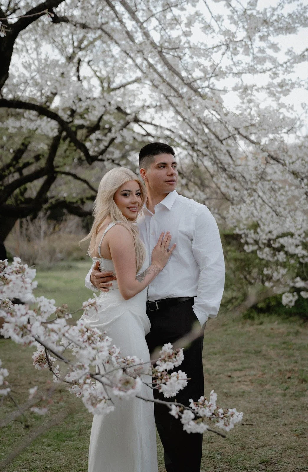 Pre-wedding photoshoot at Cherry Blossoms, Tokyo, photo 1 of 25