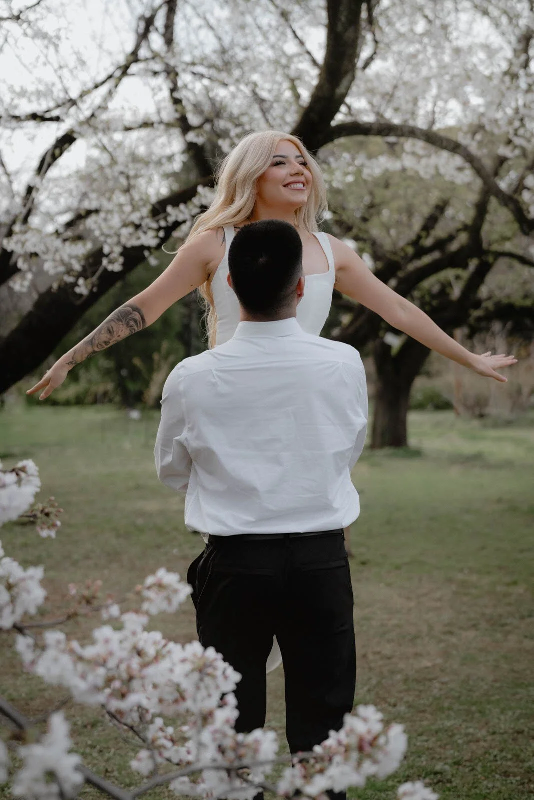 Pre-wedding photoshoot at Cherry Blossoms, Tokyo, photo 4 of 25