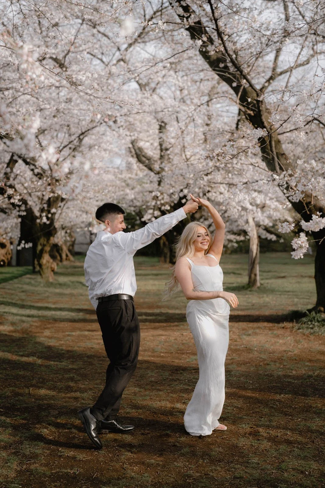Pre-wedding photoshoot at Cherry Blossoms, Tokyo, photo 15 of 25