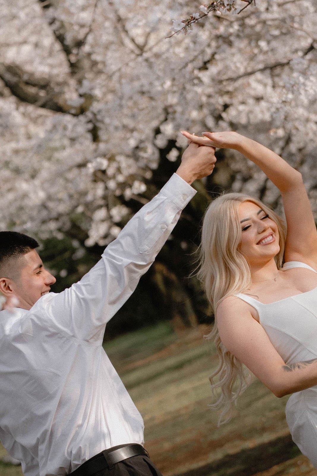 Pre-wedding photoshoot at Cherry Blossoms, Tokyo, photo 16 of 25