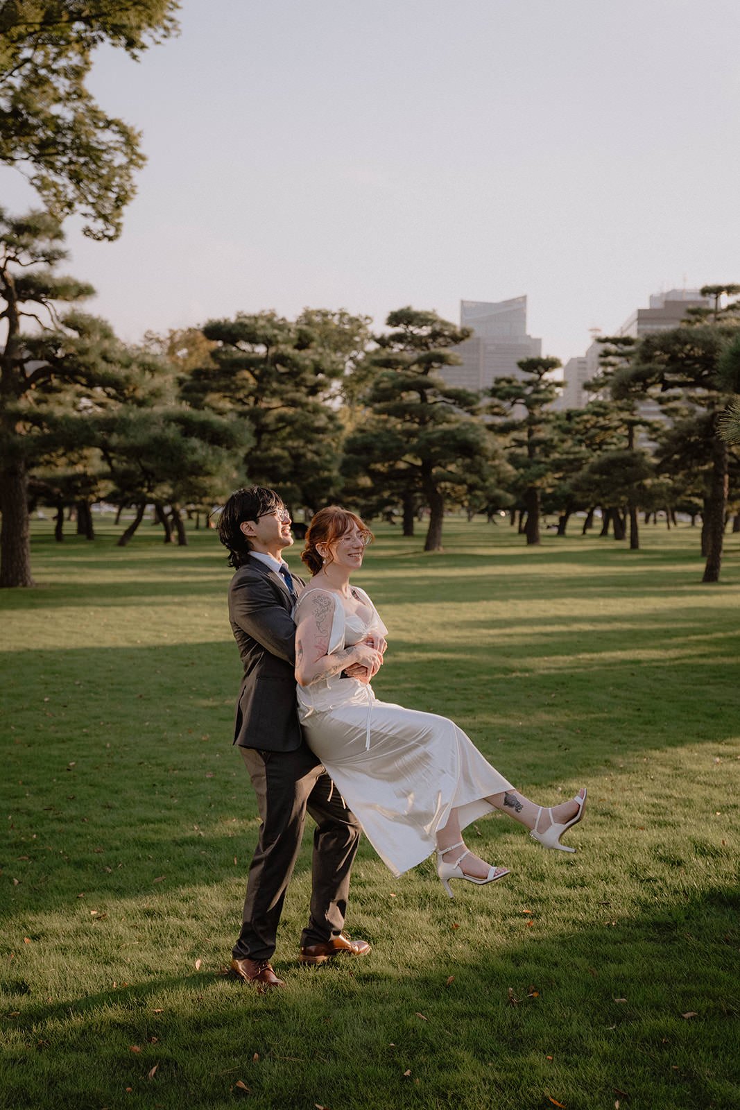 Pre-wedding photoshoot at Marunouchi, Tokyo, photo 9 of 30