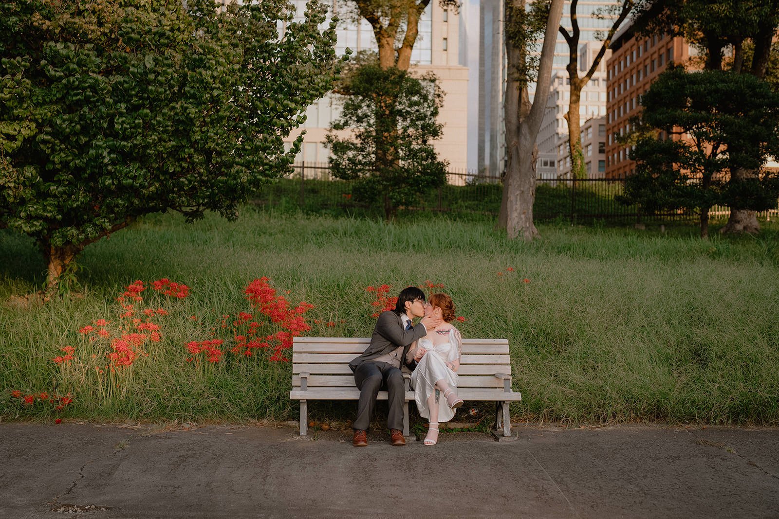Pre-wedding photoshoot at Marunouchi, Tokyo, photo 12 of 30