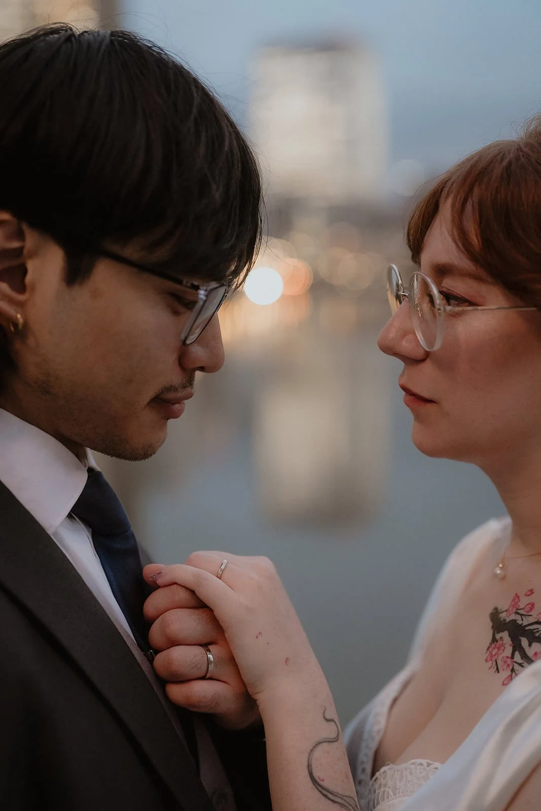 Pre-wedding photoshoot at Marunouchi, Tokyo, photo 23 of 30