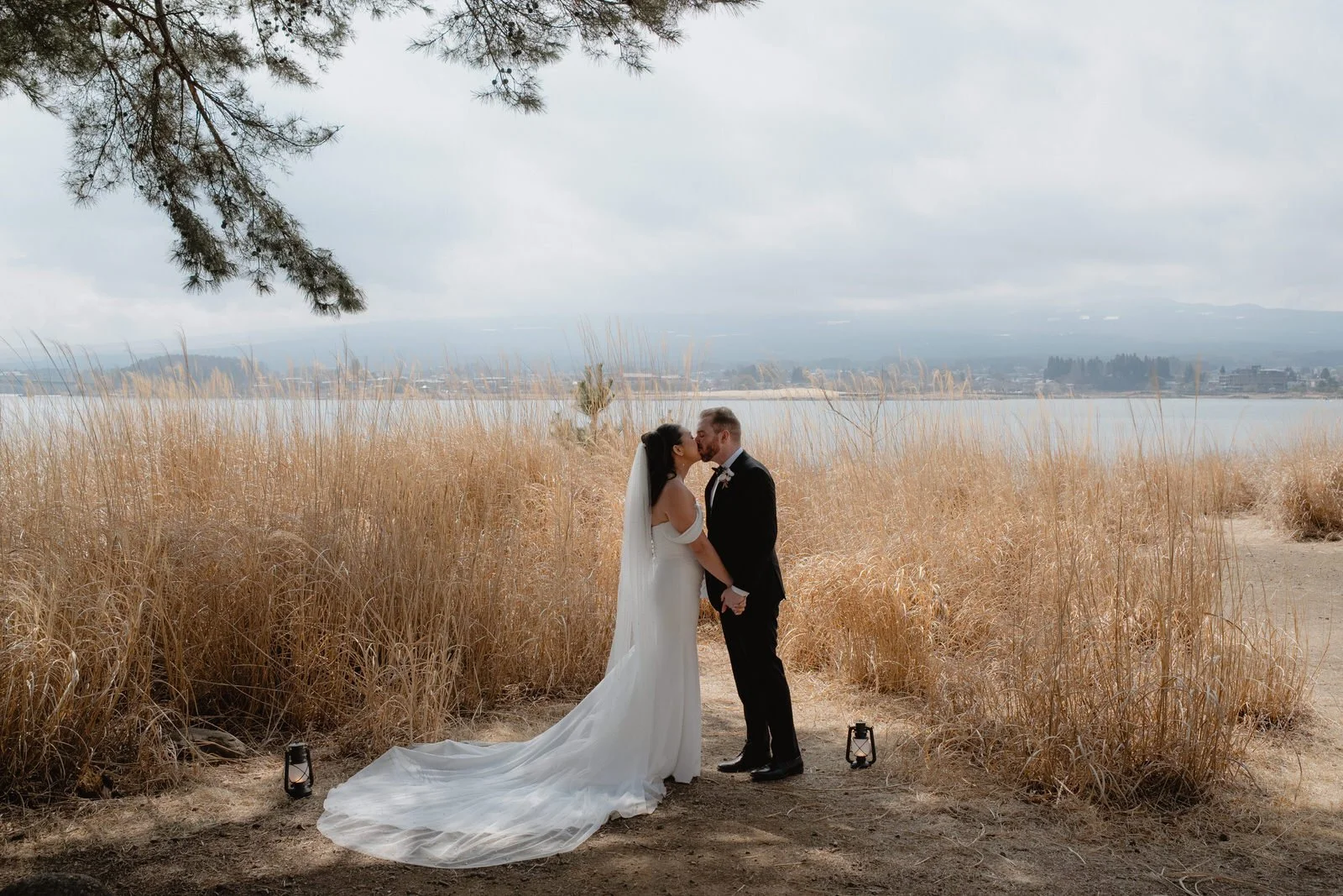 Pre-wedding photoshoot at Lake Kawaguchi, Kawaguchiko, photo 2 of 25