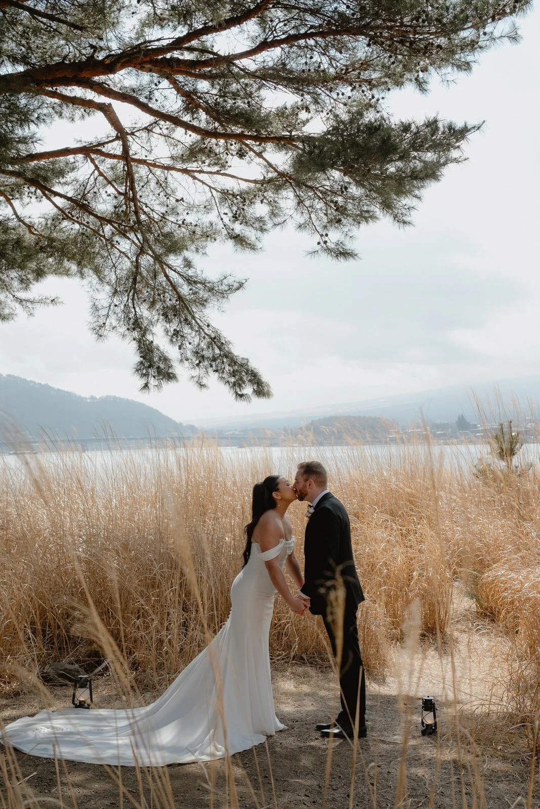Pre-wedding photoshoot at Lake Kawaguchiko