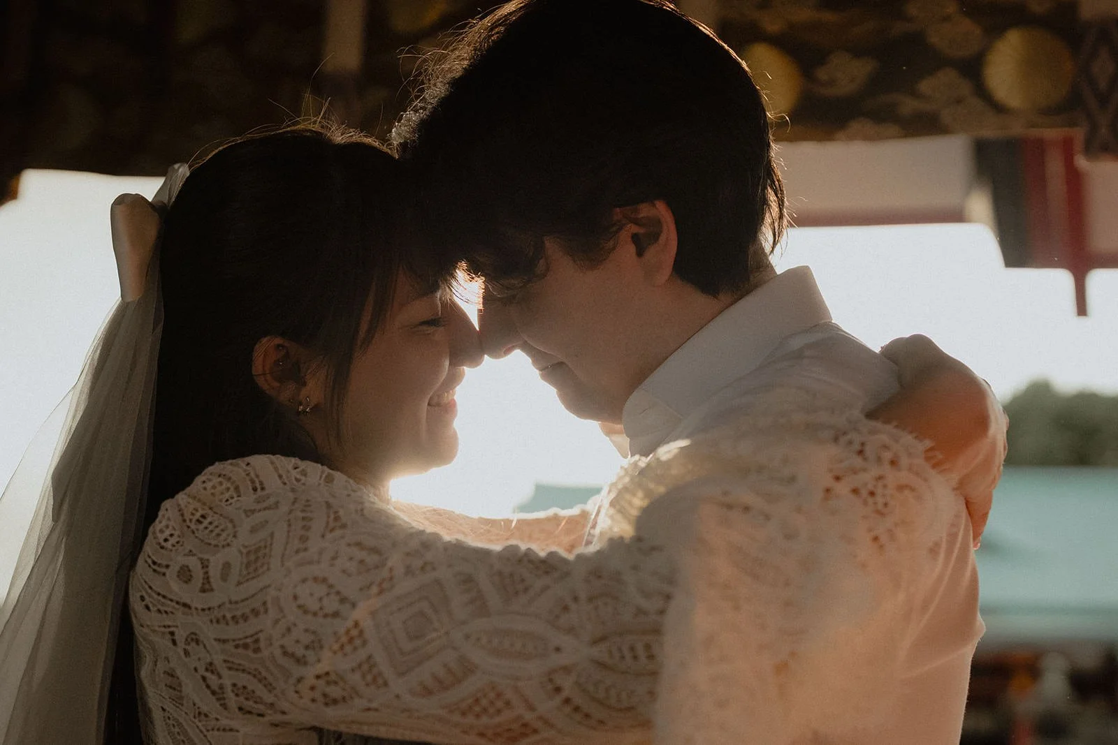 Pre-wedding photoshoot at Hie Shrine + Yurakucho, Tokyo, photo 3 of 14