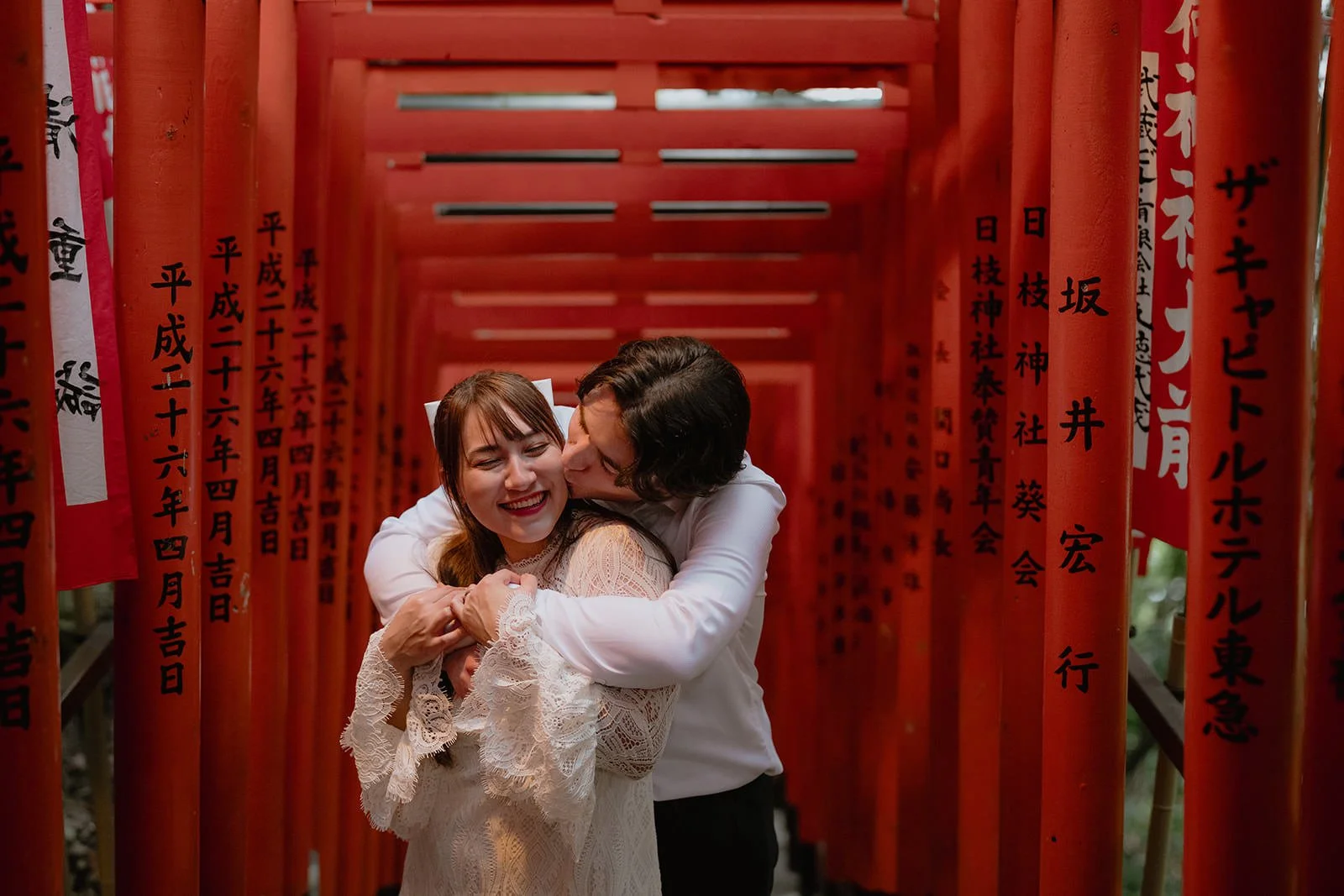 Pre-wedding photoshoot at Hie Shrine + Yurakucho, Tokyo, photo 8 of 14