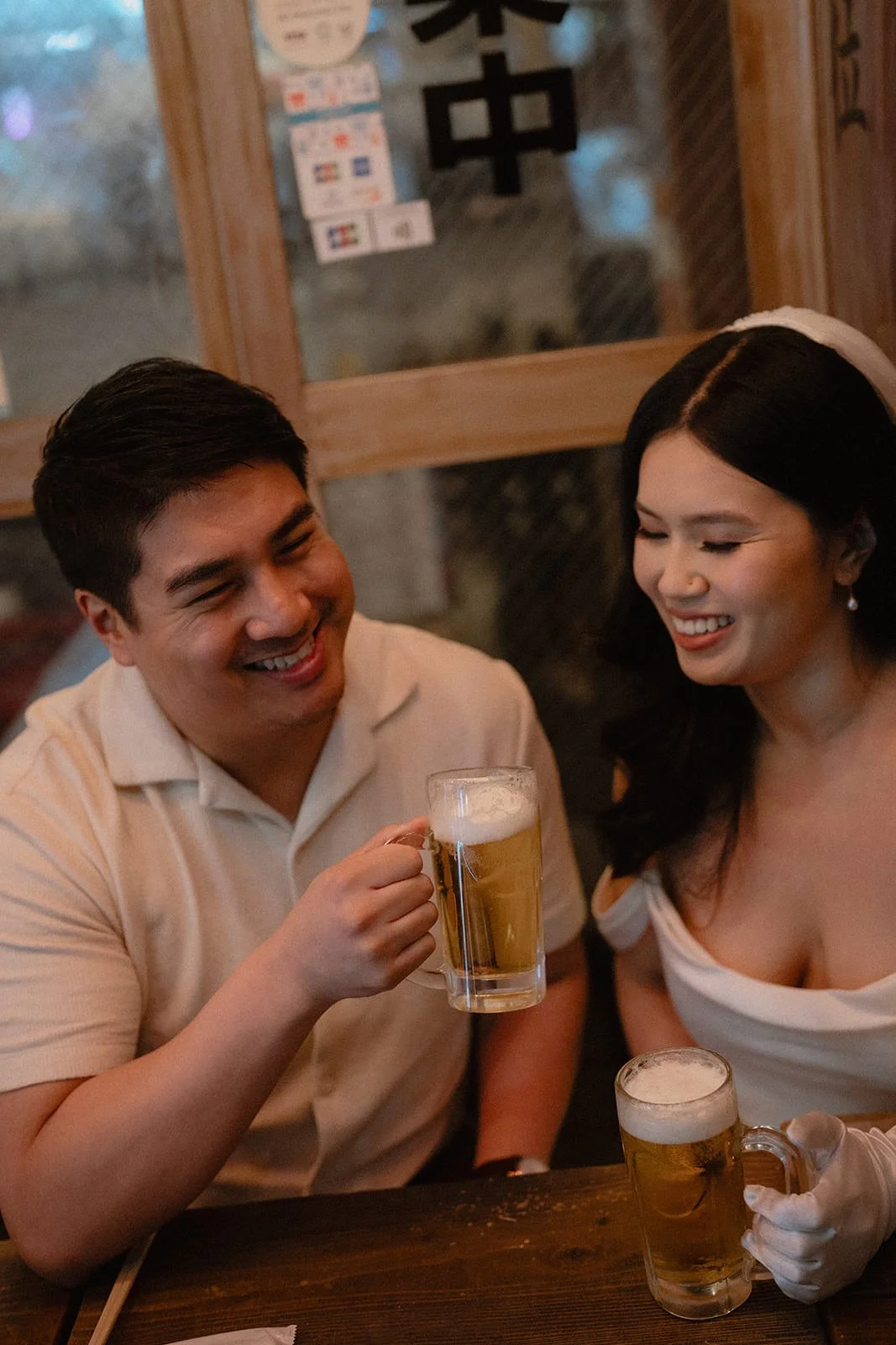 Pre-wedding photoshoot at Yurakucho, Tokyo, photo 24 of 30