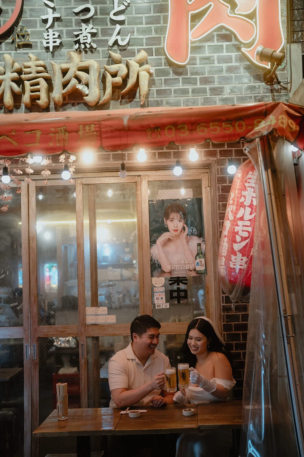 Pre-wedding photoshoot at Yurakucho, Tokyo, photo 23 of 30