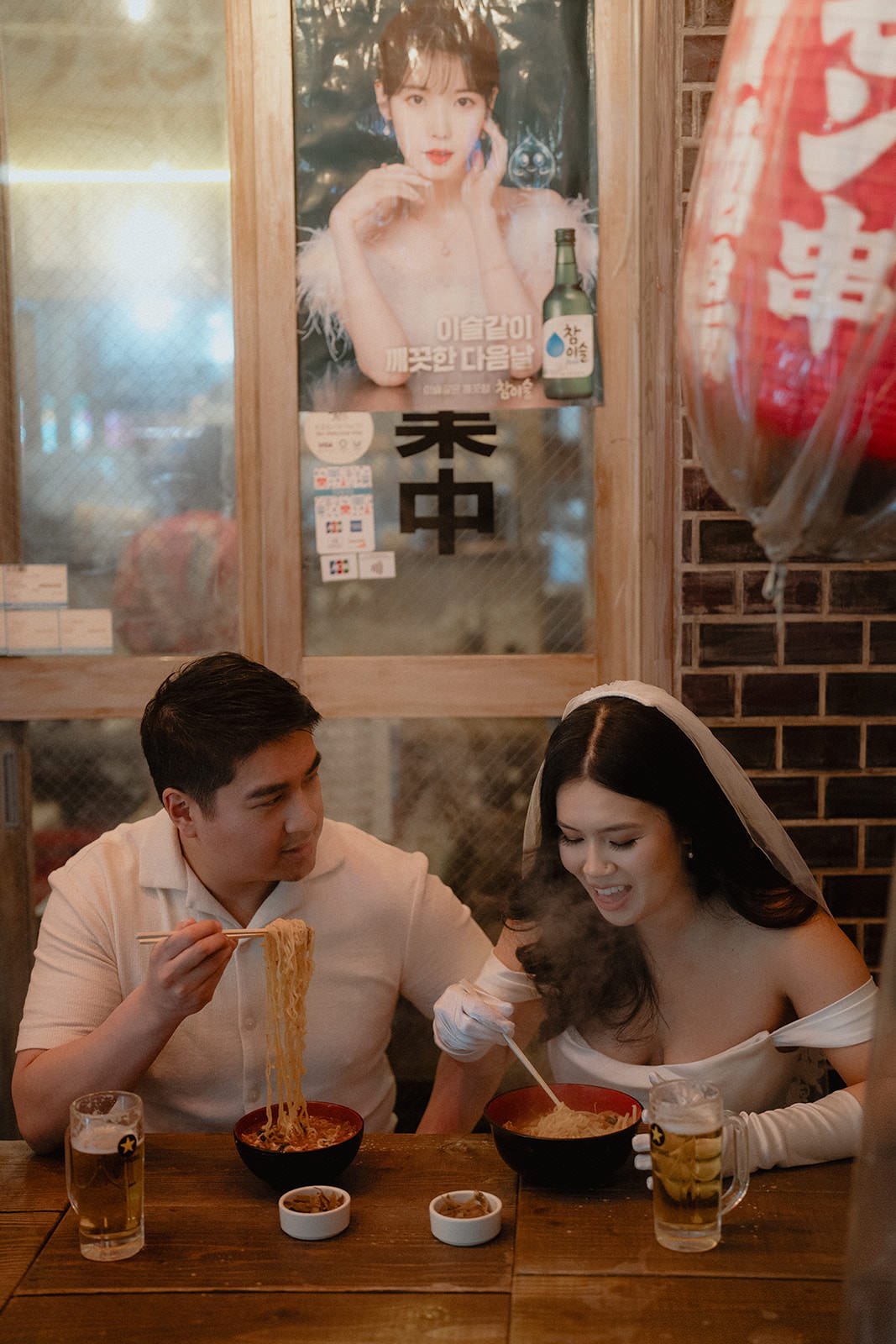 Pre-wedding photoshoot at Yurakucho, Tokyo, photo 27 of 30