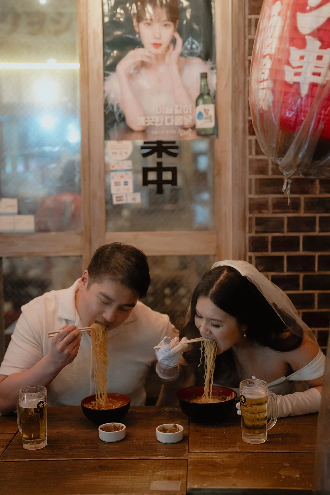 Pre-wedding photoshoot at Yurakucho, Tokyo, photo 28 of 30