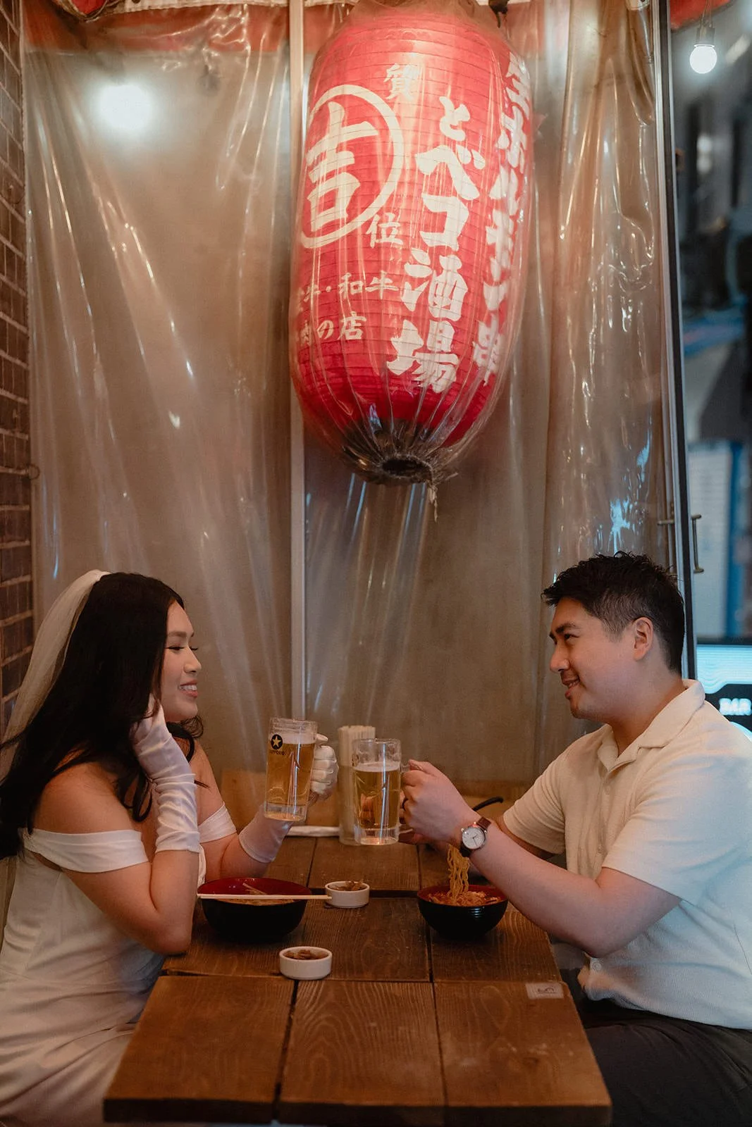 Pre-wedding photoshoot at Yurakucho, Tokyo, photo 30 of 30