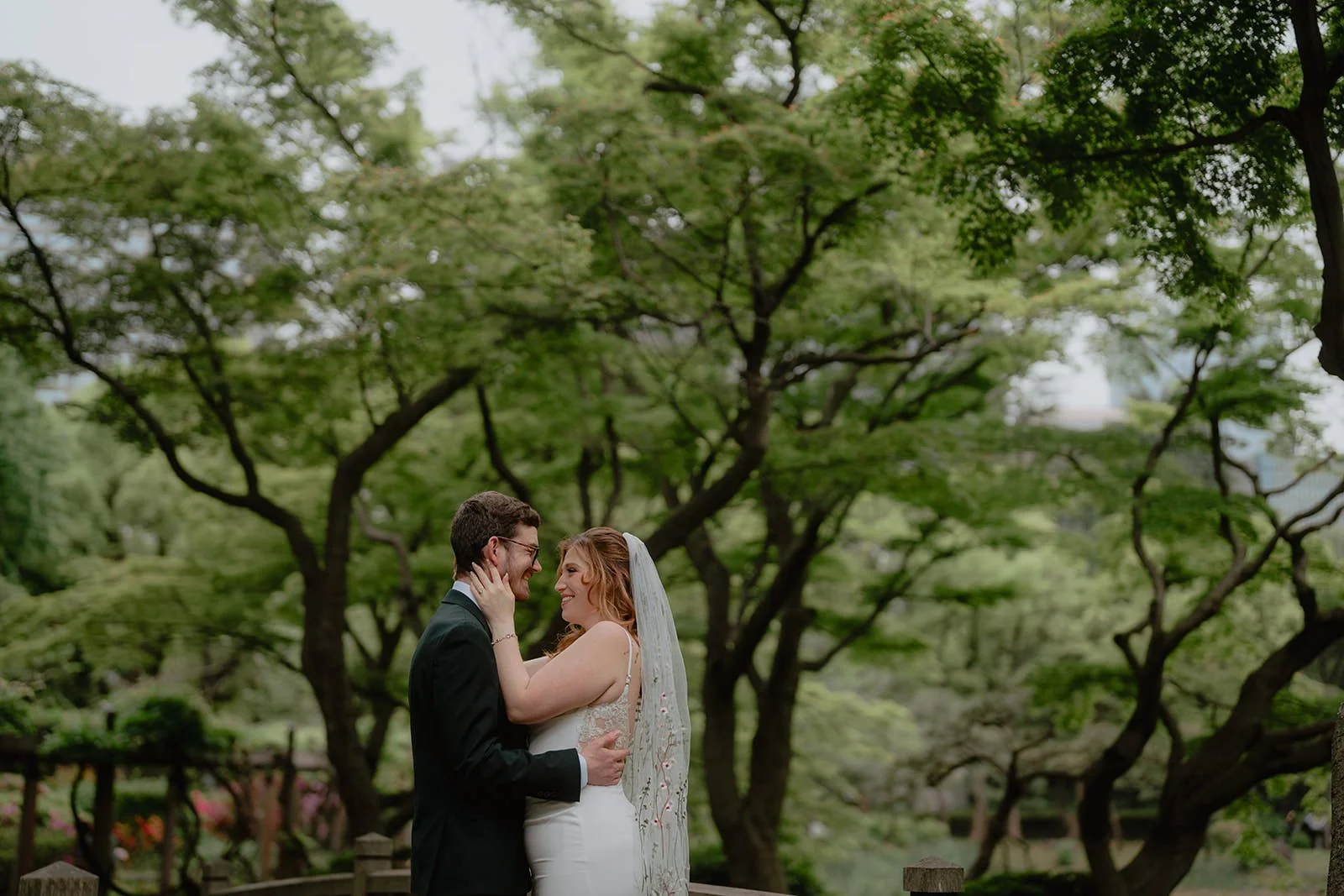 Pre-wedding photoshoot at Hibiya Park, Tokyo, photo 4 of 30