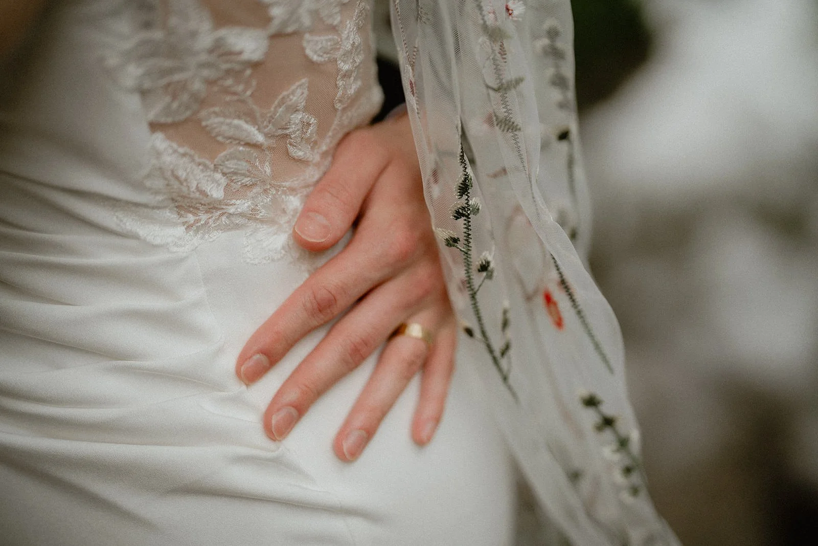 Pre-wedding photoshoot at Hibiya Park, Tokyo, photo 12 of 30
