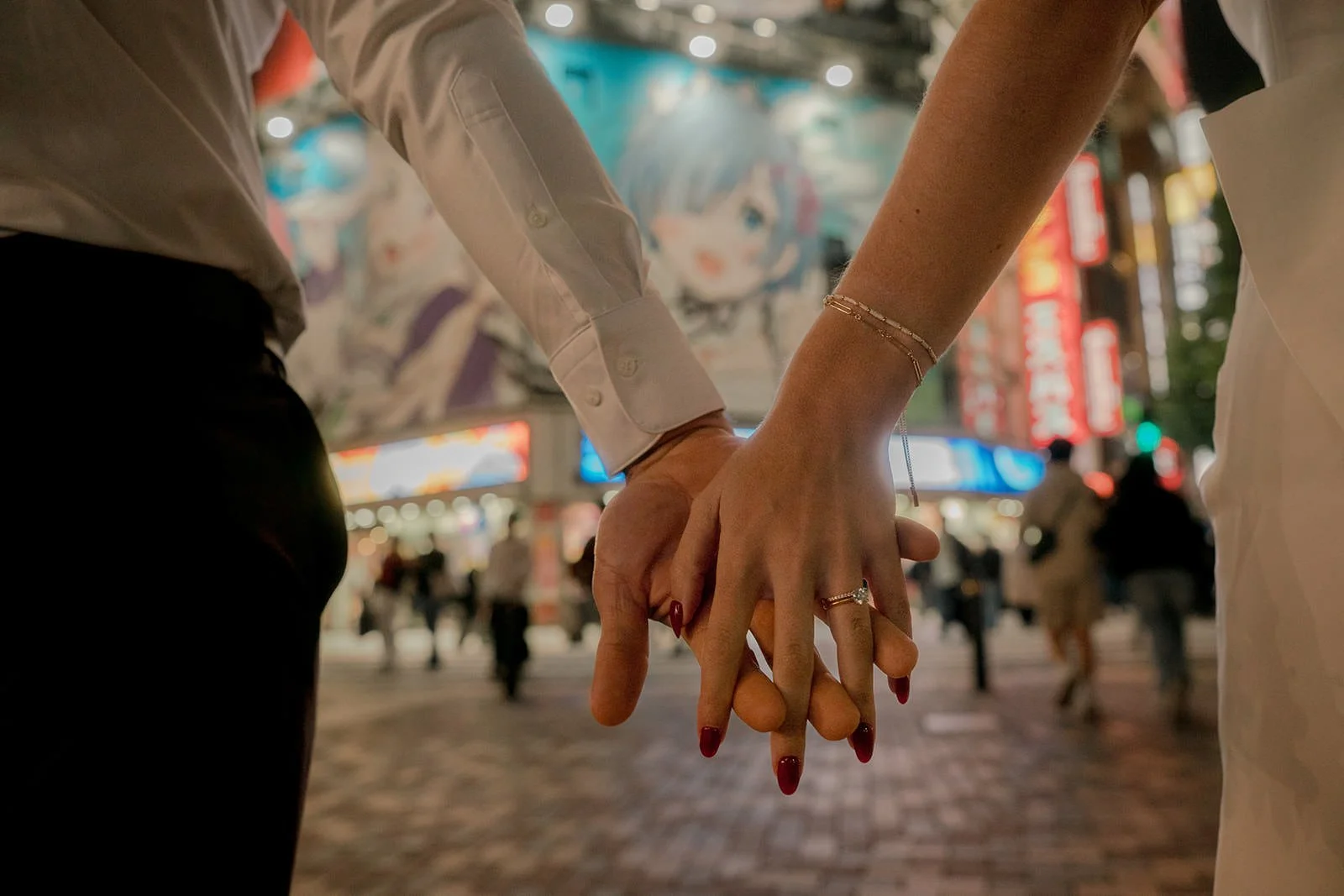 Pre-wedding photoshoot at Shinjuku, Tokyo, photo 9 of 30