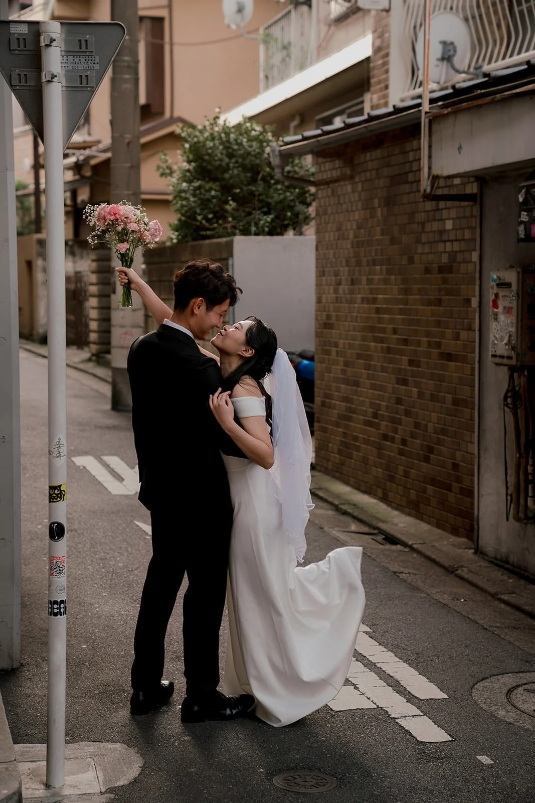 Pre-wedding photoshoot at Nakameguro, Tokyo, photo 9 of 30