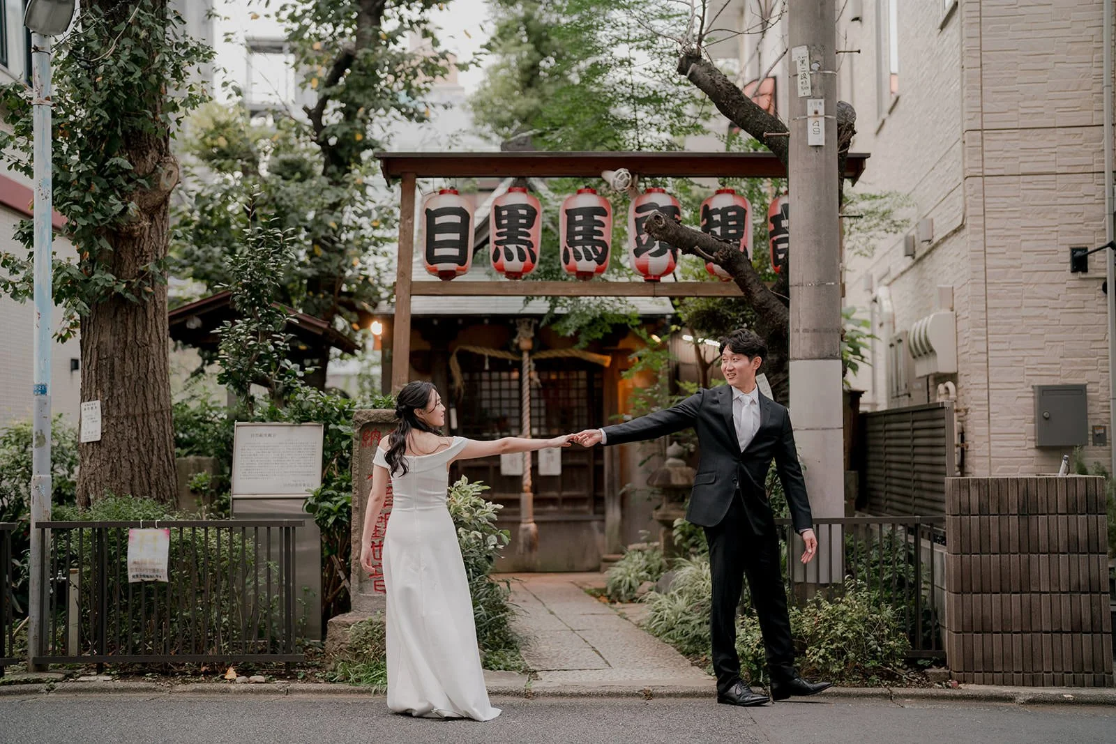 Pre-wedding photoshoot at Nakameguro, Tokyo, photo 18 of 30
