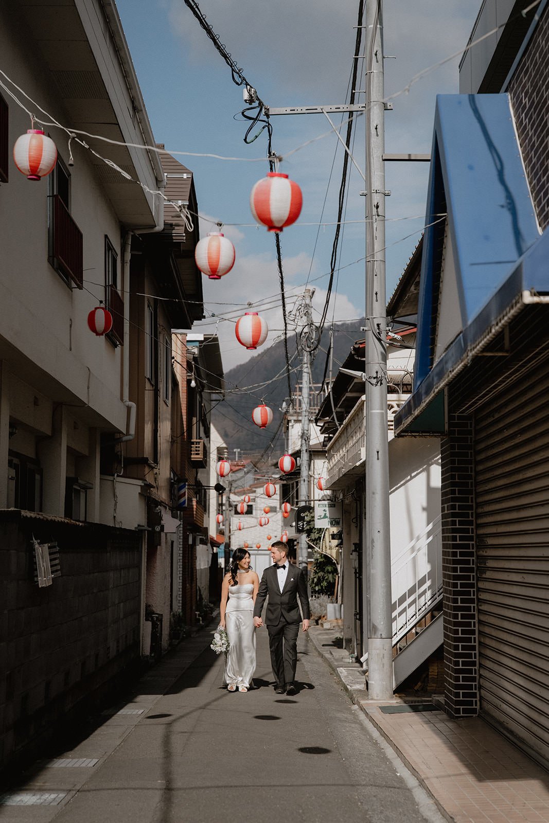 Pre-wedding photoshoot at Chureito Pagoda + Lake Kawaguchi, Kawaguchiko, photo 8 of 30