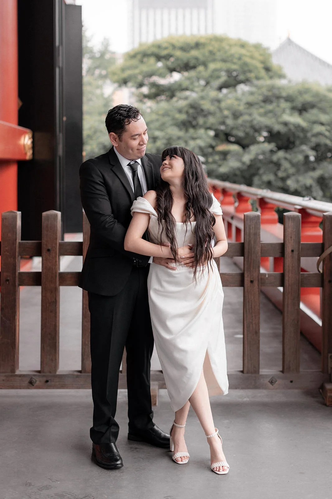 Pre-wedding photoshoot at Asakusa + Zojoji, Tokyo, photo 8 of 15